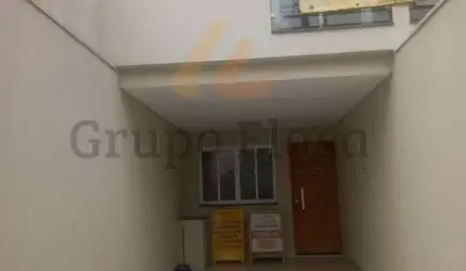 Sobrado com Alto Padrão de Acabamento - Jardim Campo Grande