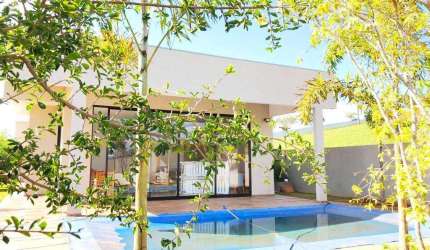 Casa em Condomínio para Venda em Bragança Paulista, Curitibanos, 3 dormitórios, 3 suítes, 3 banheiros, 4 vagas