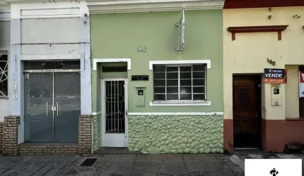 Casa para Venda em Bragança Paulista, Centro, 1 dormitório, 1 banheiro
