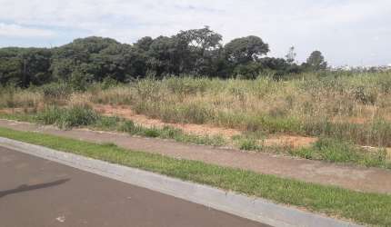 Lindo lote COMERCIAL de 500 mts a Venda