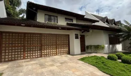 Residência com 4 quartos  à venda, 348.00 m2 por R$2200000.00  - Jardim Das Americas - Curitiba/PR