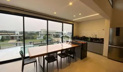 Casa com 3 dormitórios à venda, 240 m² por R$ 2.300.000,00 - Condomínio Villas do Golfe - Itu/SP