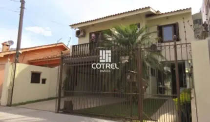 Casa 3 dormitórios (1) Suíte , 3 banheiros , 2 vagas de garagem