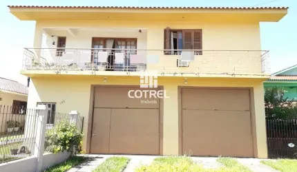 Apartamento de frente com 4 dormitórios no Bairro Camobi