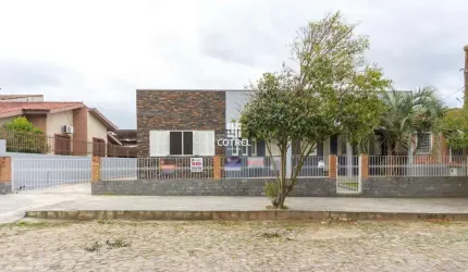 Casa 3 dormitórios sendo 3 suítes e 4 vagas de garagem no Jardim Lindoia no Bair