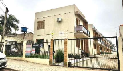 Casa 3 dormitórios sendo 1 suíte e 2 vagas de garagem no Bairro Diácono João Lui