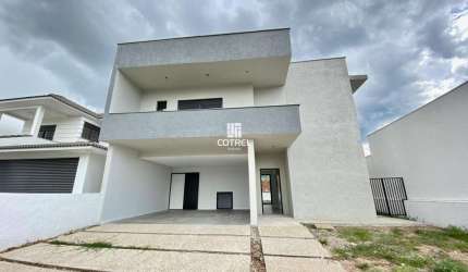 Belíssima casa   com 3 dormitórios em Condomínio fechado  à venda - Camobi, Sant