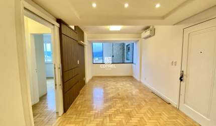 Apartamento para Locação 3 dormitórios, 1 suíte, 1 vaga de garagem, no bairro Ce