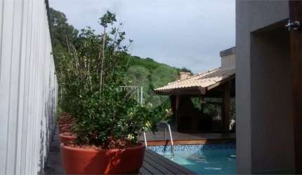 Cobertura com 3 quartos à venda em Ingá - RJ