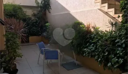 Condomínio com 4 quartos à venda em Badu - RJ
