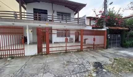 Casa com 4 quartos à venda em São Francisco - RJ