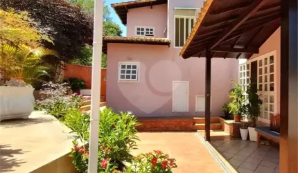 Casa com 3 quartos à venda em Centro - RJ