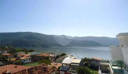 Cobertura com 1 quartos à venda em Piratininga - RJ