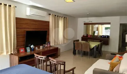 Casa com 4 quartos à venda em São Francisco - RJ