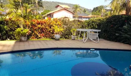 Condomínio com 5 quartos à venda em Piratininga - RJ