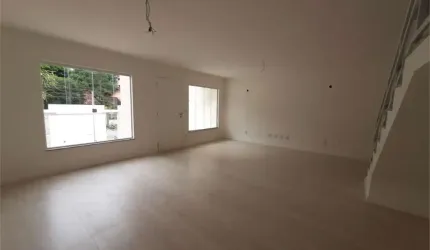 Casa com 3 quartos à venda em Serra Grande - RJ