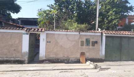 Casa com 6 quartos à venda em Colubande - RJ