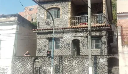 Casa com 2 quartos à venda em Santa Rosa - RJ