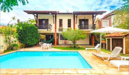 Casa com 3 quartos à venda em Camboinhas - RJ