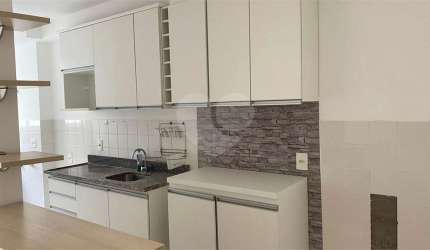 Apartamento com 3 quartos à venda em Barreto - RJ