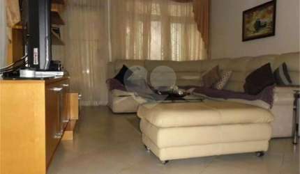 Casa com 3 quartos à venda em Santa Rosa - RJ