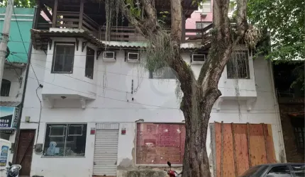 Casa com 4 quartos à venda em Ingá - RJ