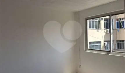 Apartamento com 3 quartos à venda em Centro - RJ