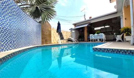 Casa com 3 quartos à venda em Piratininga - RJ