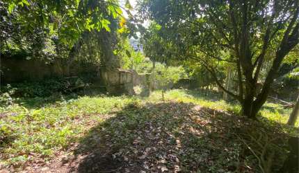 Terreno à venda em Mata Paca - RJ