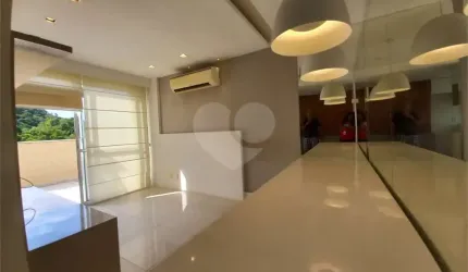 Cobertura com 2 quartos à venda em Itaipu - RJ