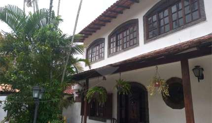 Casa com 3 quartos à venda em Piratininga - RJ