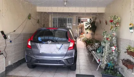 Casa térrea com 3 quartos à venda em Centro - RJ