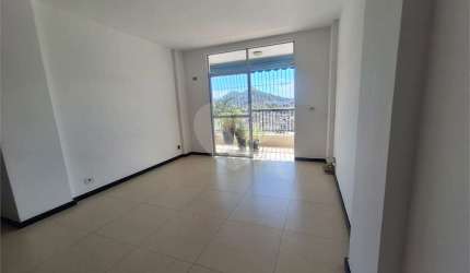 Apartamento com 2 quartos à venda em Fonseca - RJ