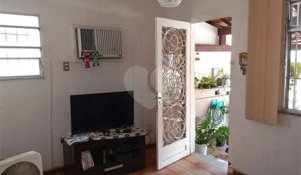 Casa com 2 quartos à venda em Parada 40 - RJ