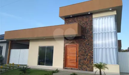 Condomínio com 4 quartos à venda em Itapeba - RJ