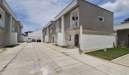 Casa de vila com 2 quartos à venda em Itaipu - RJ