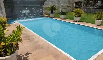 Casa com 4 quartos à venda em Centro - RJ