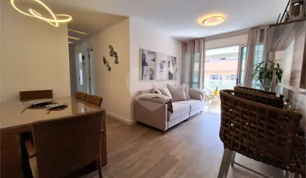 Apartamento com 3 quartos à venda em Charitas - RJ