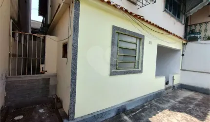Casa com 2 quartos à venda em Centro - RJ