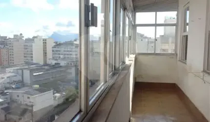 Apartamento com 2 quartos à venda em Centro - RJ