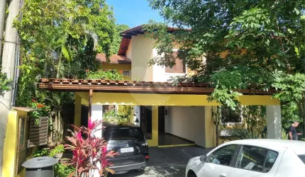 Condomínio com 5 quartos à venda em Badu - RJ