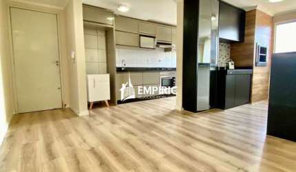 Apartamento semimobiliado no Órfãs