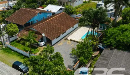 Casa | Balneário Barra do Sul | Costeira