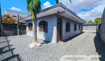 Casa | Joinville | Jardim Iririú