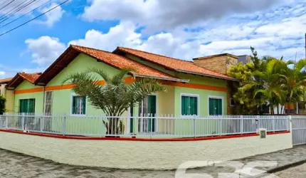 Casa | Joinville | Jardim Iririú