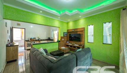 Casa | Joinville | Adhemar Garcia