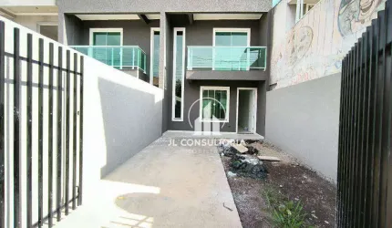 Sobrado no Vitória Régia com três quartos, edicula com churras e ótimo padrão de acabamento
