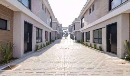 Sobrado com 3 dormitórios à venda, 94 m² por R$ 699.000,00 - Boa Vista - Curitiba/PR