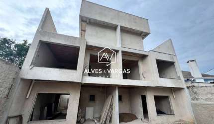 Casa com 3 quartos à venda na Rua Nilo Peçanha, 2534, São Francisco, Curitiba por R$ 999.000