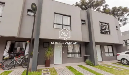 Casa em condomínio fechado com 3 quartos à venda na Rua Theodoro Makiolka, 2875, Santa Cândida, Curitiba por R$ 794.900